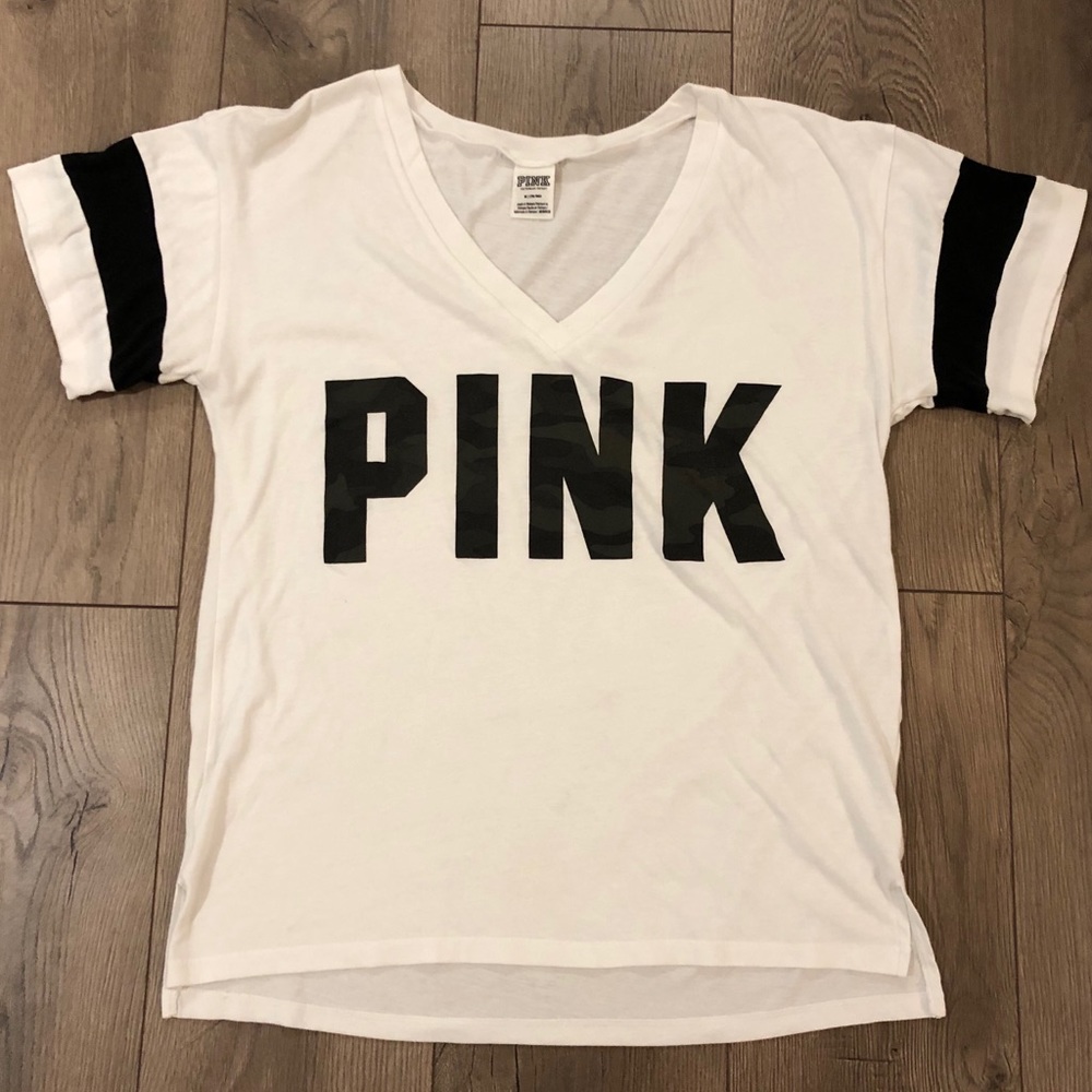 PINK Victoria’s Secret V-Neck Camo T-Shirt